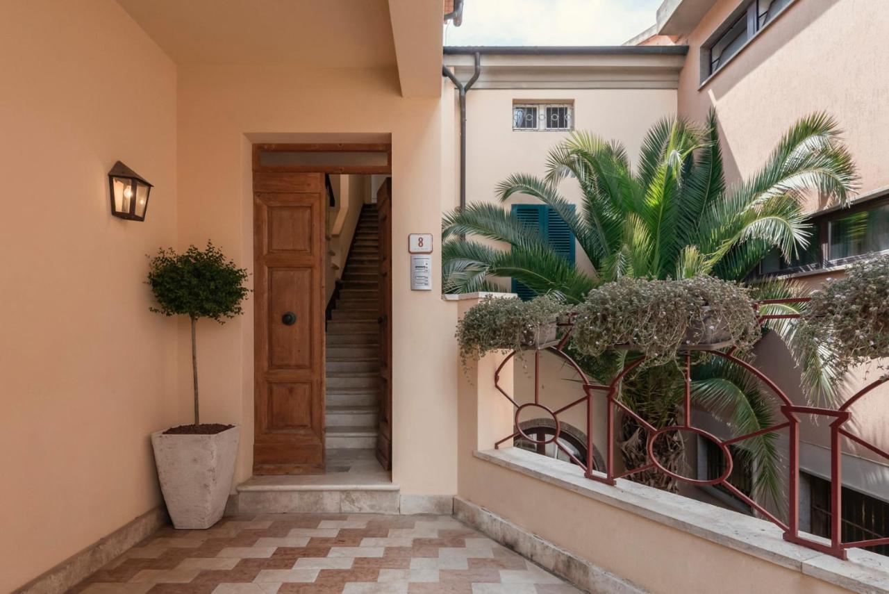Palazzo Degli Archi San Vincenzo Exterior foto